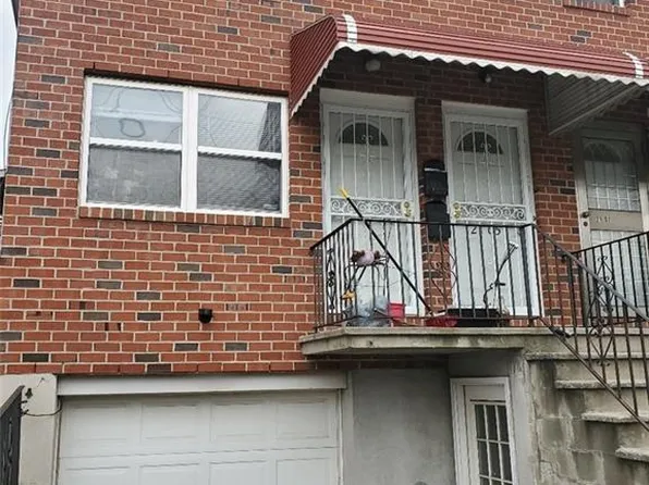 21-05 123rd St, College Point, NY 11356