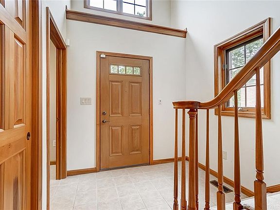 4th image of 2594 Vienna Estates Dr