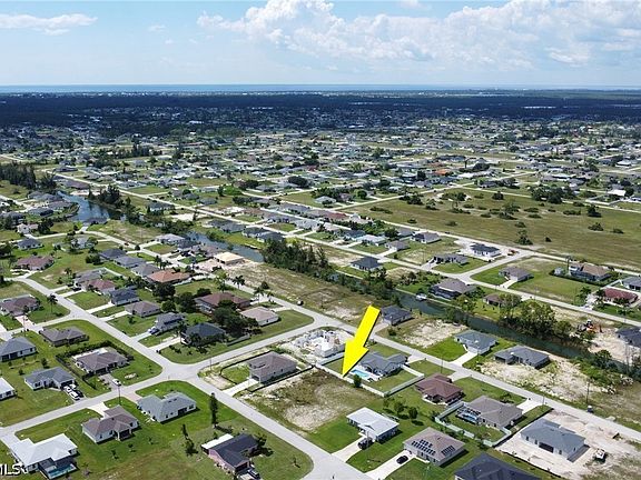 3rd image of 1909 NW 20th St