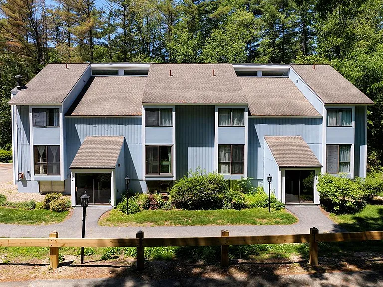 376 Great Rd #15 — Photo 2