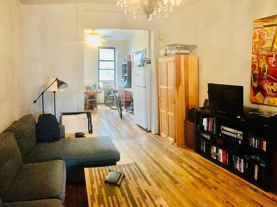 2nd image of 279 Smith St #1