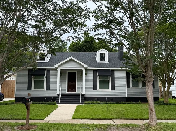 111 S Fulton St, Mobile, AL 36606