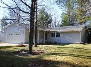 905 Woodland Dr, Rhinelander, WI 54501