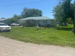 214 W Walker Ave, Walker, MO 64790