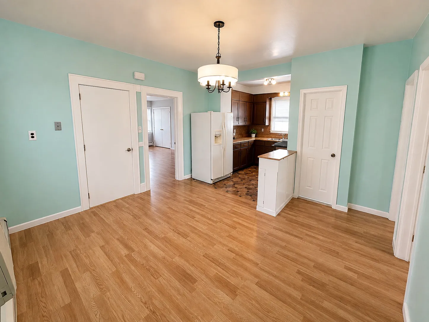 2 bed, $2,300 — Photo 3