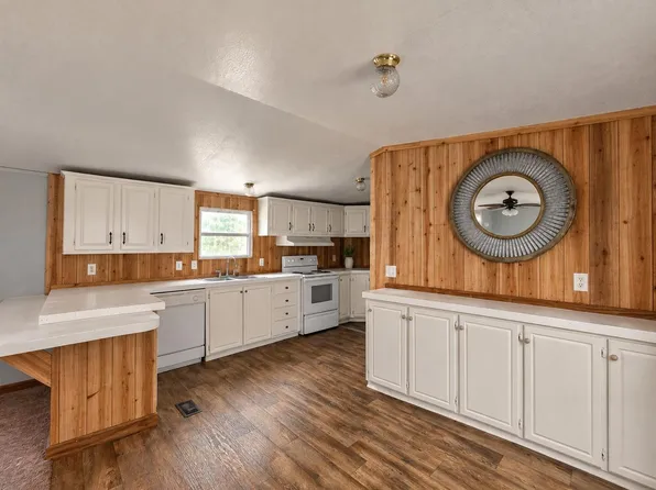 309-331 344 Holmes Rd, Onalaska, TX 77360