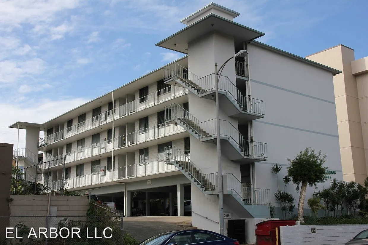 2 bed, 650 sqft, $2,650 — Photo 1