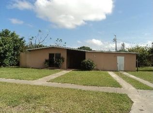 164 SE Solaz Ave, Port Saint Lucie, FL 34983