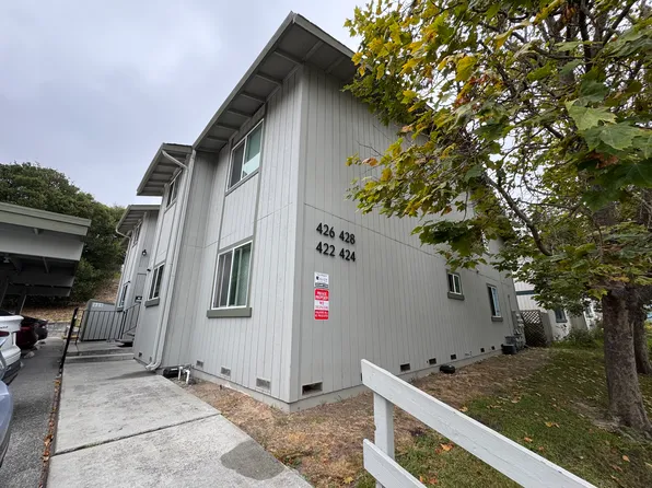 422 Winchester Dr, Watsonville, CA 95076