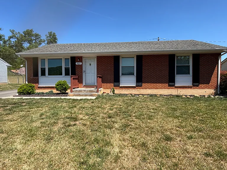 507 Moran Ave — Photo 1