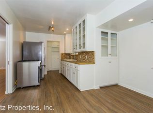 1030 Carol Dr, West Hollywood, CA 90069