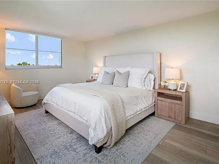 210 Sea View Dr #501 — Photo 12