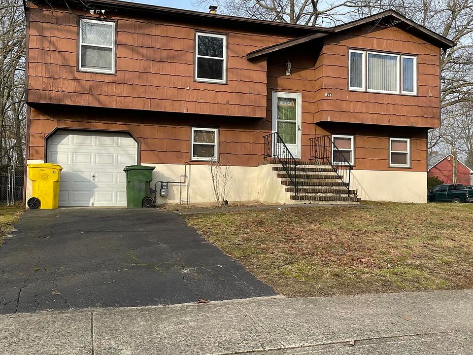 1st image of 974 Princewood Ave