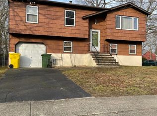 974 Princewood Ave, Lakewood, NJ