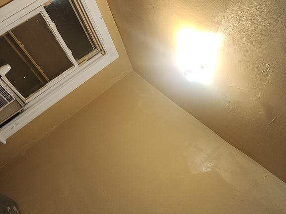 3rd image of 93 W 20th St Floor 2