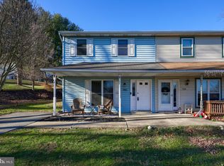 780 Daniel Cir, Mount Joy, PA 17552