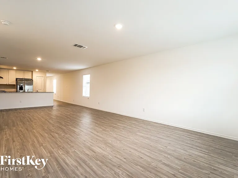 14810 Dillard Ml — Photo 5