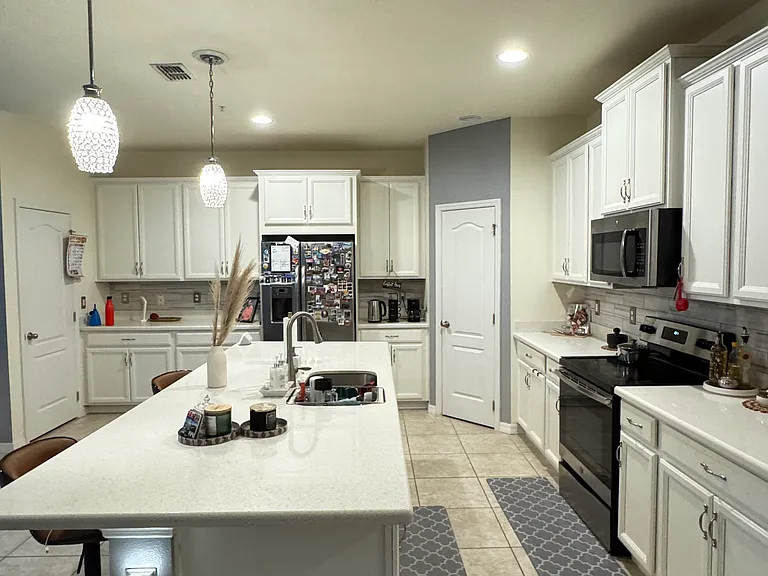 Open kitchen