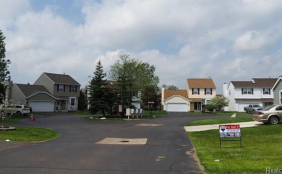 3rd image of 38212 S Miller Cir