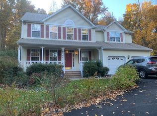 1108 Green Pond Rd, Newfoundland, NJ 07435