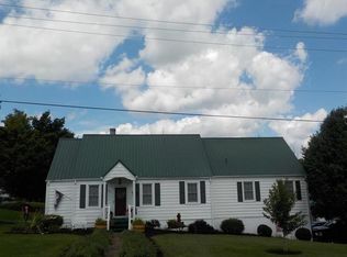 Woodlawn Rd, Woodlawn, VA 24381