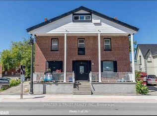 27 Front St N #201, Orillia, ON L3V 4R6