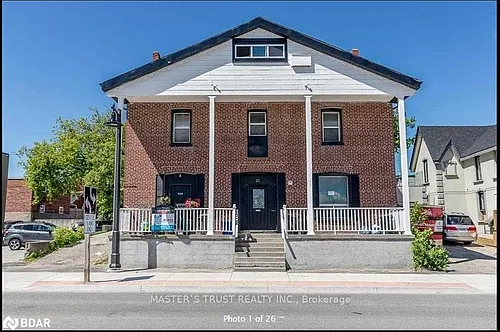 27 Front St N #201 Photo 1