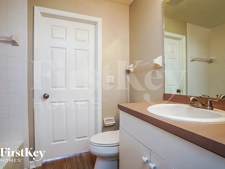 2023 Grayson Ave — Photo 13