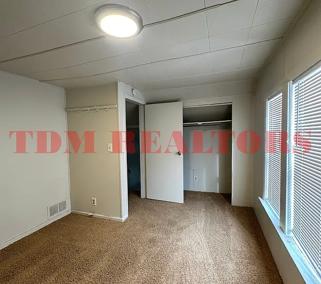 3235 Huggins Ave — Photo 10
