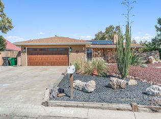 300 Montana Wells Rd NE, Rio Rancho, NM 87124
