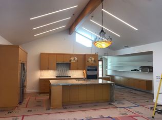 2515 Murrell Rd, Santa Barbara, CA 93109