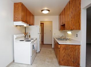 1630 Eustis St APT 02B, Saint Paul, MN 55108