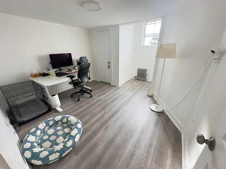 225 Roosevelt Ave #2 — Photo 9