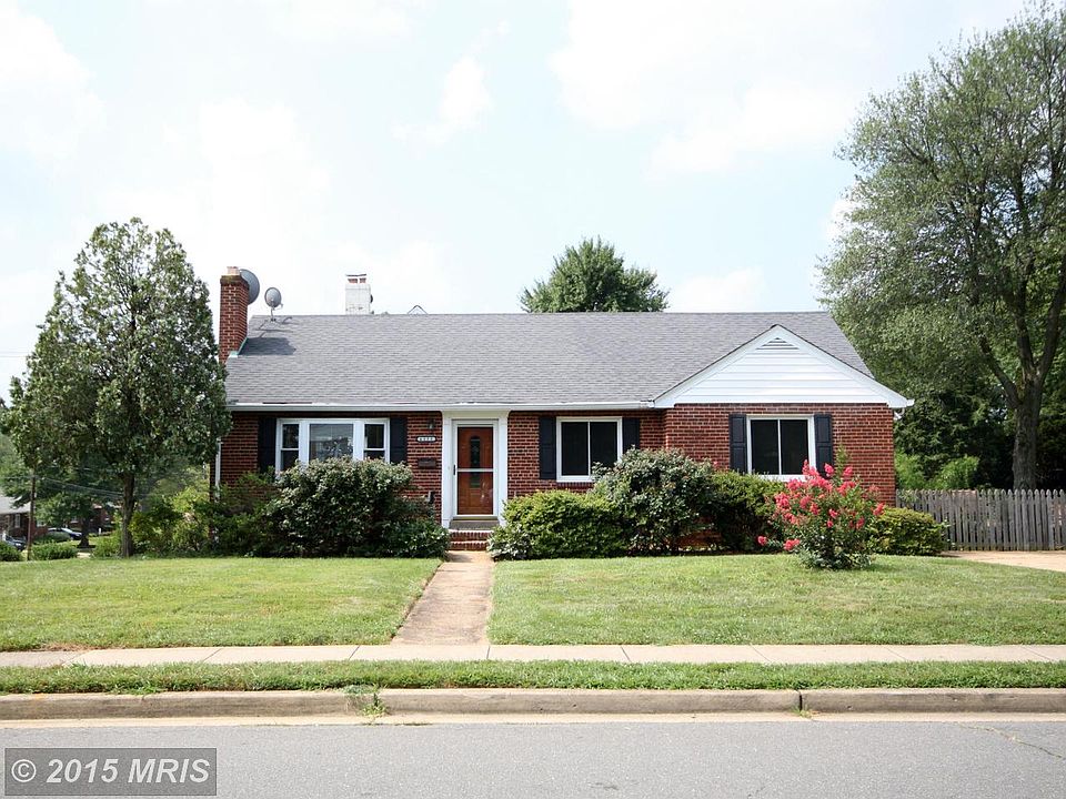1st image of 6111 Vista Dr