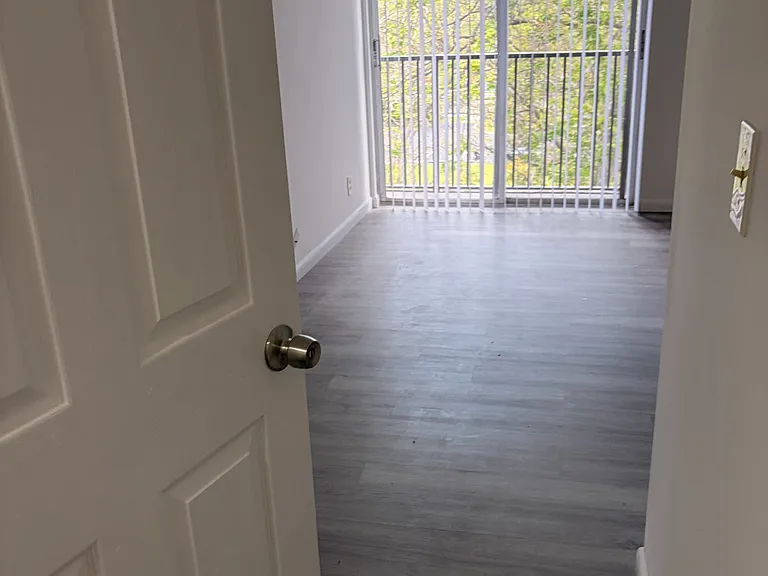 8540 N Sherman Cir #504 — Photo 8