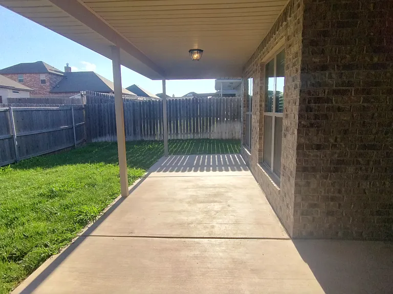 8901 Witmer Ct — Photo 27