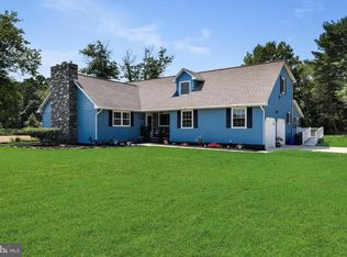 650 Tuckahoe Rd, Vineland, NJ 08360