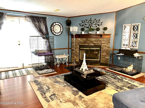 4th image of 22041 Airbase Road