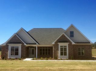 25 Derby Dr, Fulton, MS 38843