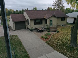 326 1st St SE, Clara City, MN 56222