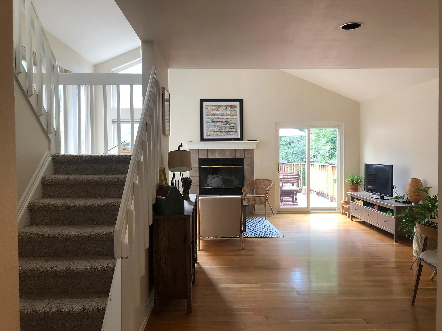 4 bed, 3.5 bath, 2092 sqft, $4,500 — Photo 3