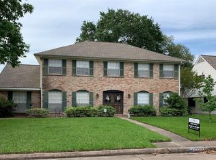 5054 Bayou Vista Dr, Houston, TX 77091