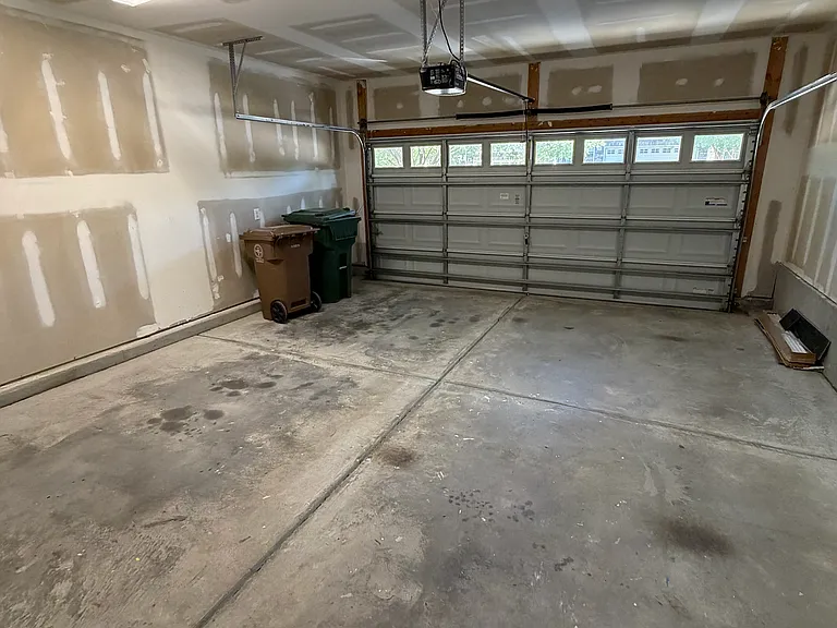 725 Grace Hodge Dr — Photo 7