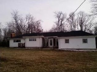 22412 Hopewell Rd, Gambier, OH 43022