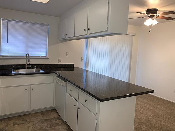 5th image of 185 Tabor Ave #2