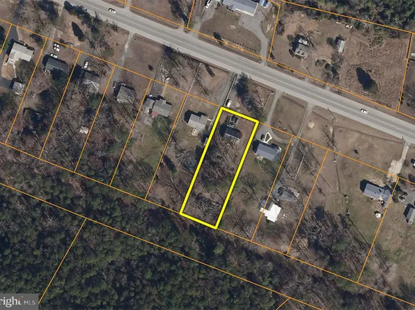 21983 Point Lookout Rd, Leonardtown, MD 20650