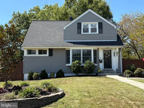 6720 Williams Dr, Alexandria, VA 22307