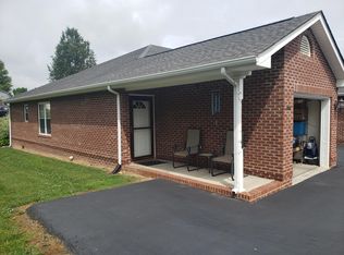 102 Afton Square Private Dr #102B, Blountville, TN 37617