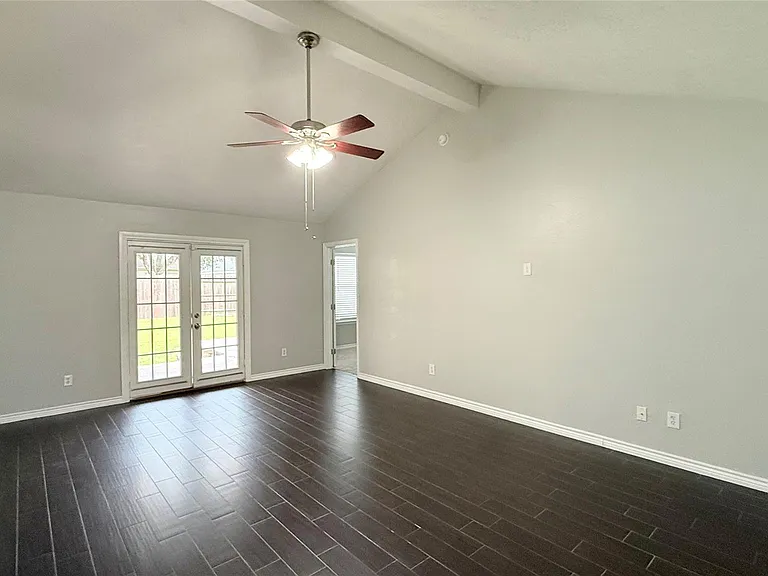 2617 Redfish Dr — Photo 6