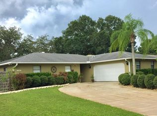 1467 Georgetowne Dr, Sarasota, FL 34232